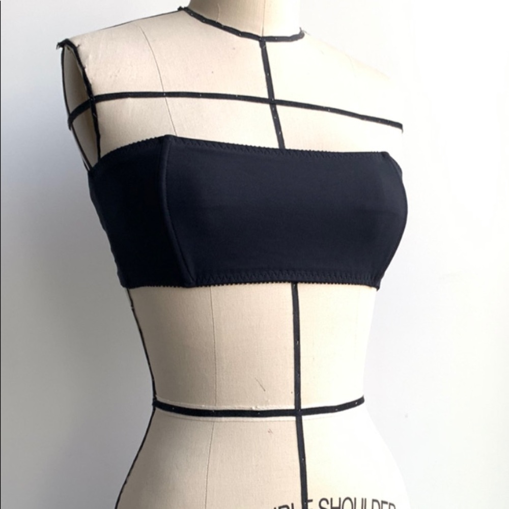 Vintage “David Dalrymple for House of Field” Black poly knit bandeau.